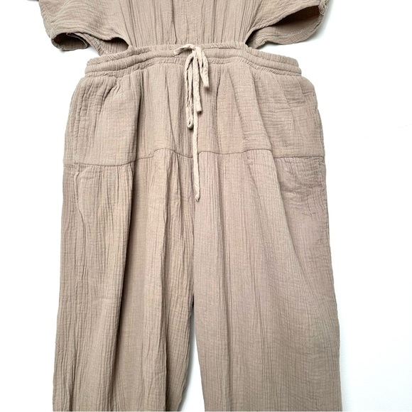 Boho Cottagecore Tan Backless Relaxed 100% Cotton Feminine Cutout Jumpsuit - Picture 7 of 13